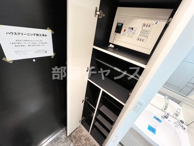 プレサンス名古屋城前ラバンカの収納