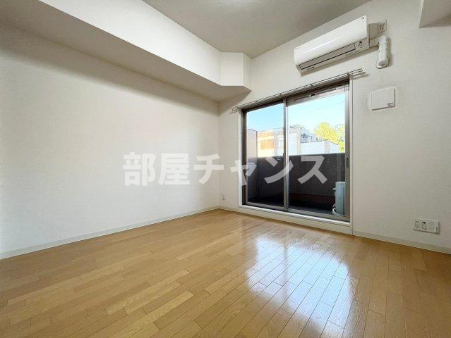 プレサンス名古屋城前ラバンカの居間・リビング