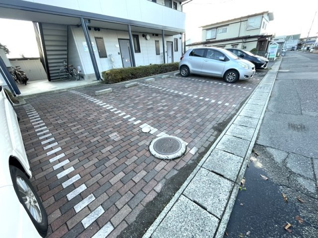 ディアス北天昌寺の駐車場
