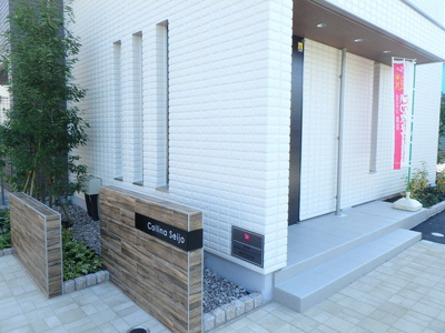 ★建物入り口★