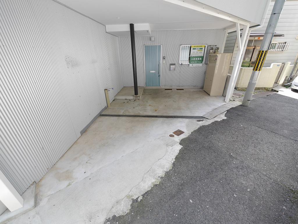 プラタホーム千鳥町Ⅲの駐車場|軽自動車サイズ