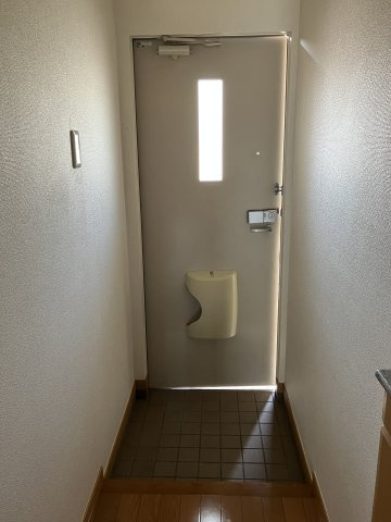 ヴェルジュＭⅡの玄関