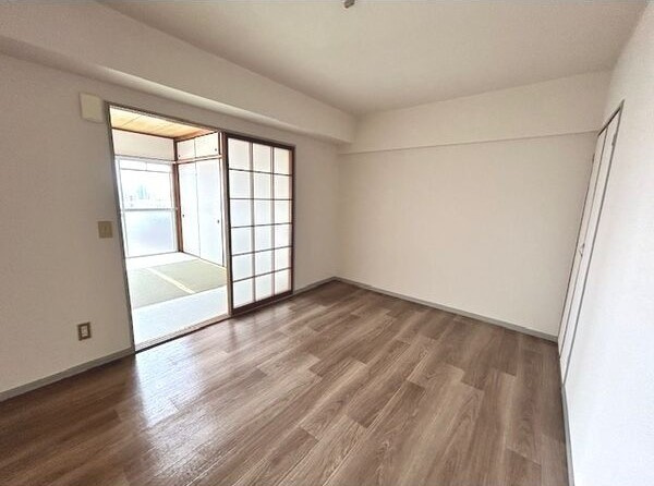 アイカピア植田の居間・リビング