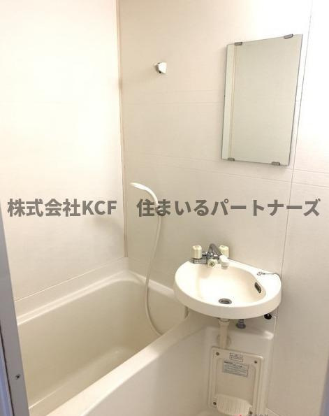 ラ バンリュ東合川の浴室|落ち着いた空間のお風呂です