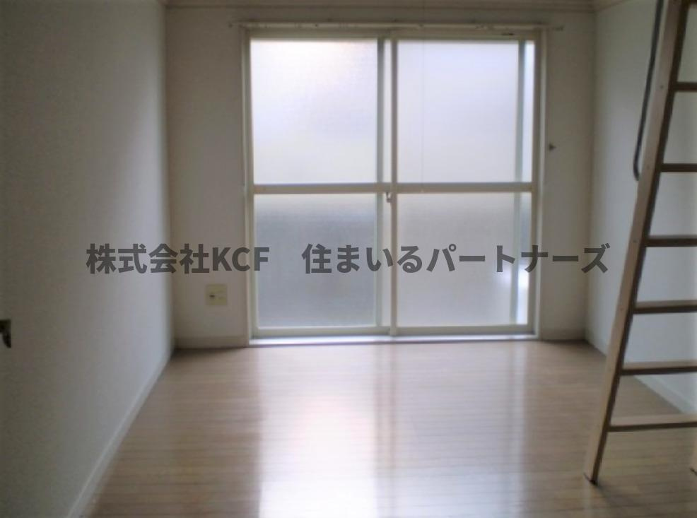レジデンス津福本町Ⅱの洋室|個人の部屋や寝室として使える洋室です