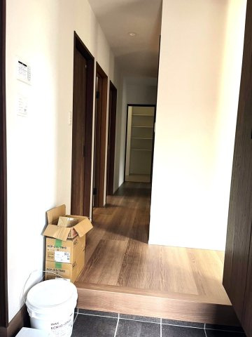 マ・メゾン　佐伯区藤の木3丁目　№96の玄関