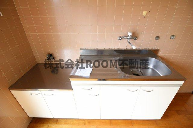 藤元貸家のキッチン|お料理しやすいキッチンです