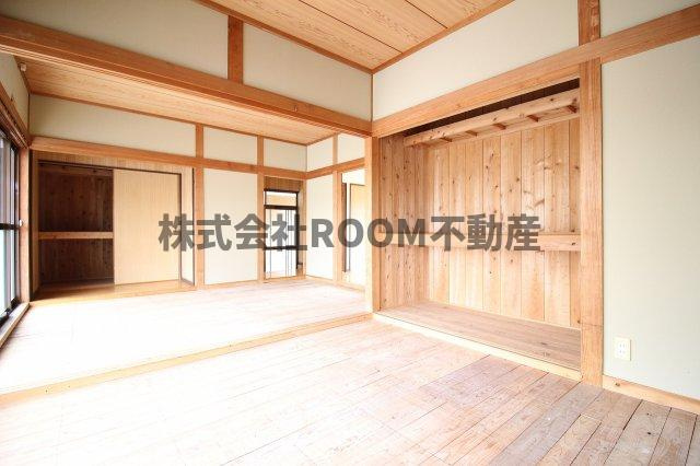 藤元貸家の居間・リビング|ゆったり過ごせるリビングです