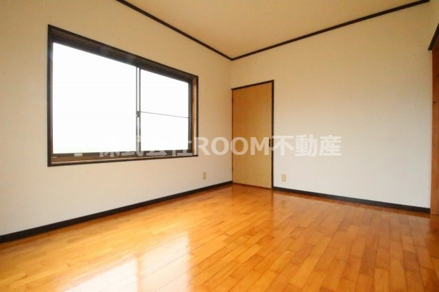 藤元貸家の寝室