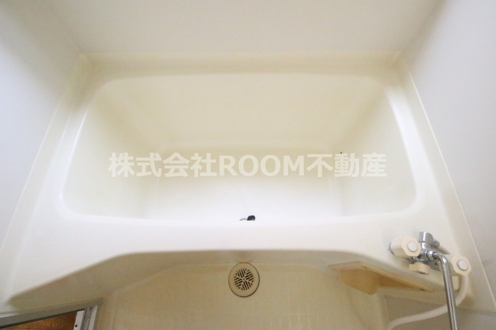 藤元貸家の浴室