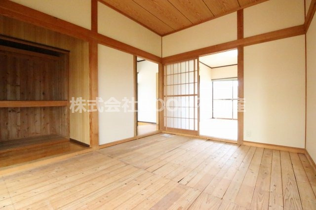 藤元貸家の居間・リビング