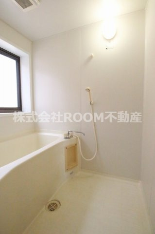 藤元貸家の浴室