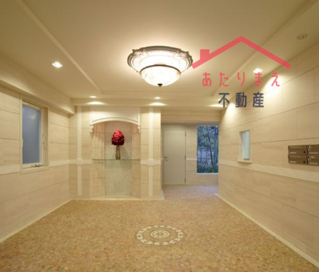 アンジェロハウス西新のロビー
