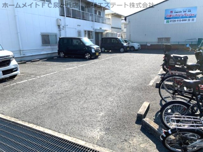 JPアパートメント堺Ⅱの駐車場