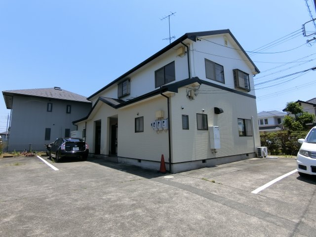 テラスハイラートの外観