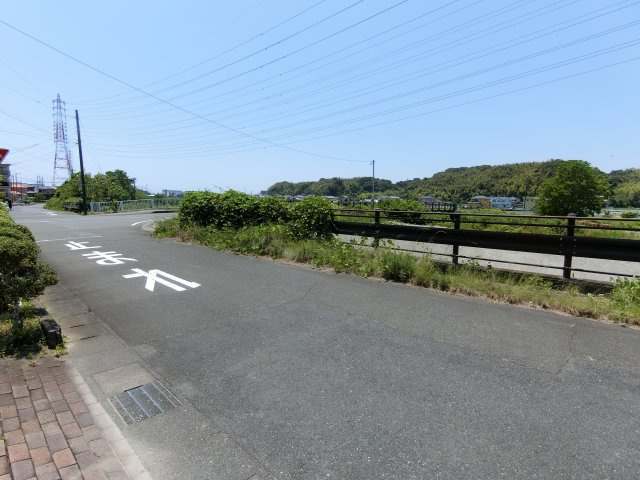 テラスハイラートの周辺