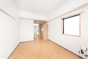 TOP-WELLの居間・リビング