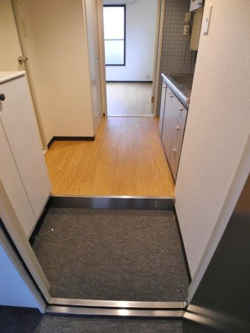 下鴨アイビーハウスの玄関