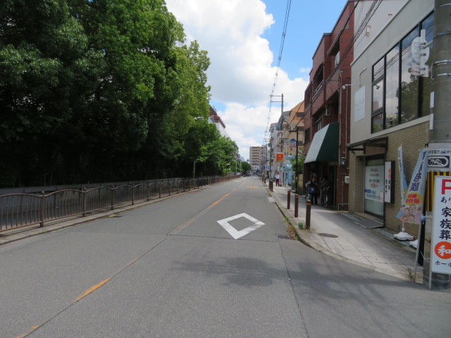 大阪市東淀川区相川２丁目のビルの周辺