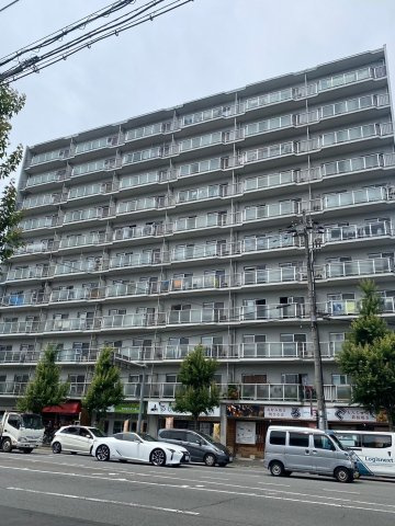 日商岩井朱雀マンションの外観