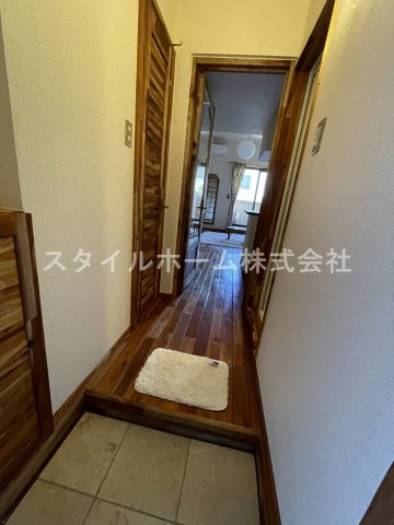 セザンヌ小坂井の玄関