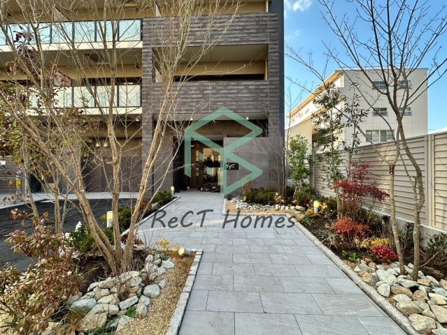 姫路市東延末１丁目の賃貸マンションのエントランス