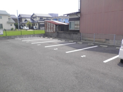 【駐車場】 | ソレイユ