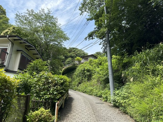 自然を感じられる住環境　陽当たり良好の周辺|車両通行少ないエリア