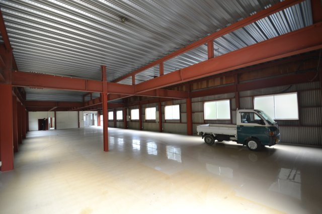 【内装】 | 宮内倉庫