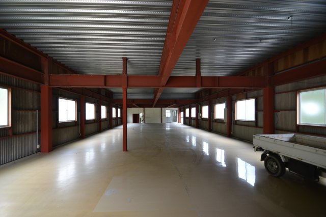 【内装】 | 宮内倉庫