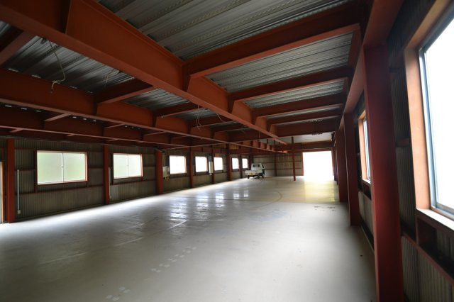 【内装】 | 宮内倉庫