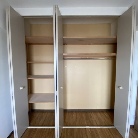 ティアラ高砂ハイツの収納