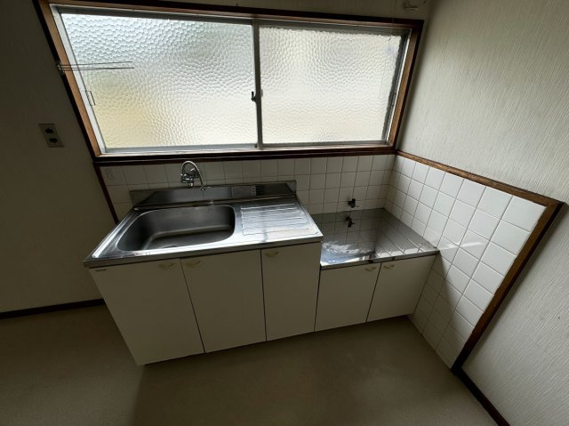 津崎アパートBのキッチン