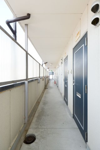 キャニオンテラスⅢのロビー|共用廊下