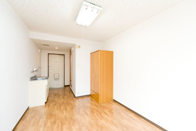 キャニオンテラスⅢの居間・リビング