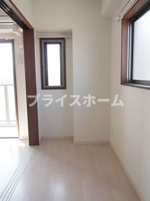 【居間・リビング】 | FLOWER HILLS大楠　HPに初期費用掲載「プライスホーム」で検索！