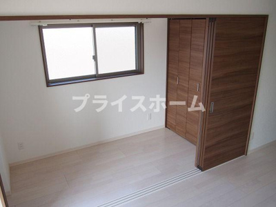 【寝室】 | FLOWER HILLS大楠　HPに初期費用掲載「プライスホーム」で検索！