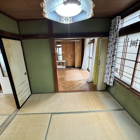 室蘭市みゆき町2丁目2-6の和室