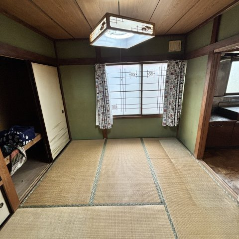 室蘭市みゆき町2丁目2-6の和室