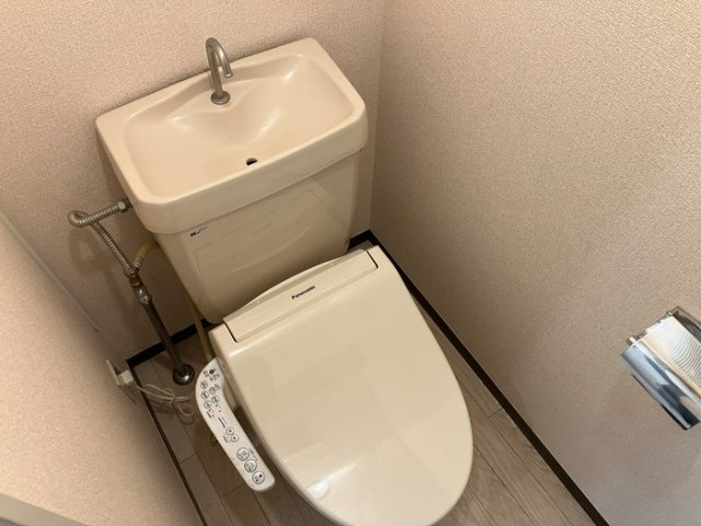 熊本市南区平成１丁目のアパートのトイレ