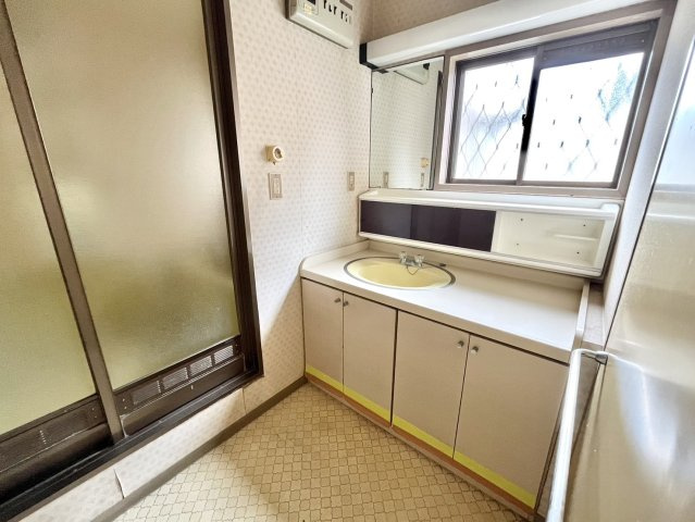 【独立洗面台】