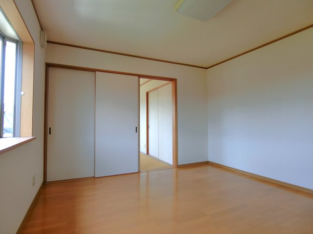 フローラルイタクラの居間・リビング