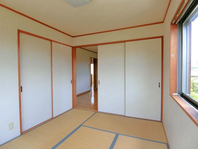 フローラルイタクラの和室