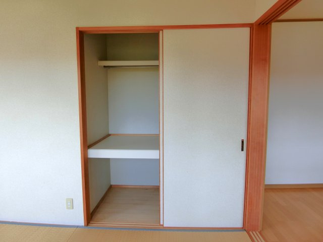 フローラルイタクラの収納