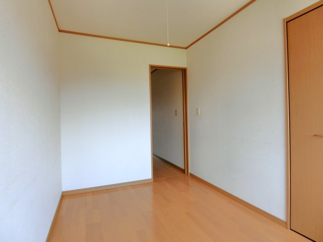 フローラルイタクラの洋室