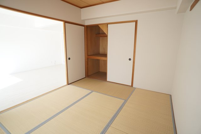 ユニベール宝塚の和室