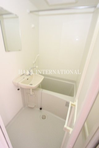 クラージュの浴室