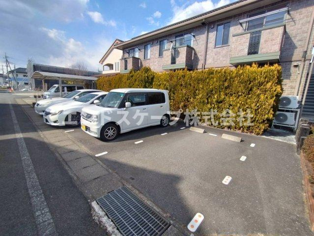 パルハイム2003　Ａ/Ｂ/Ｃの駐車場|高崎、前橋、伊勢崎エリアのお部屋探しはエンドスケープまで！お客様の理想お聞かせ下さい♪