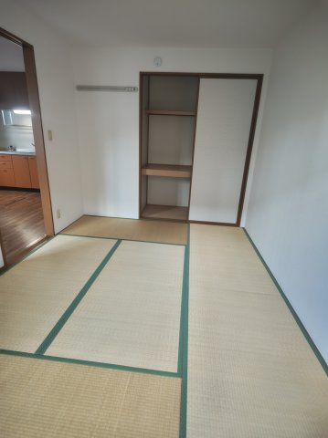 セジュール嘉平の和室