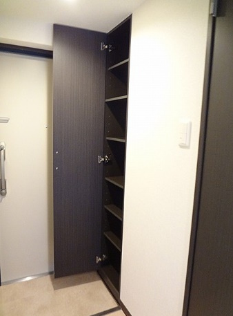 クレドール西陣の収納